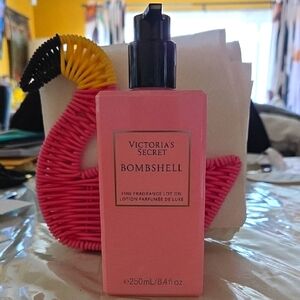 Victoria's Secret Bombshell Pink Lotion